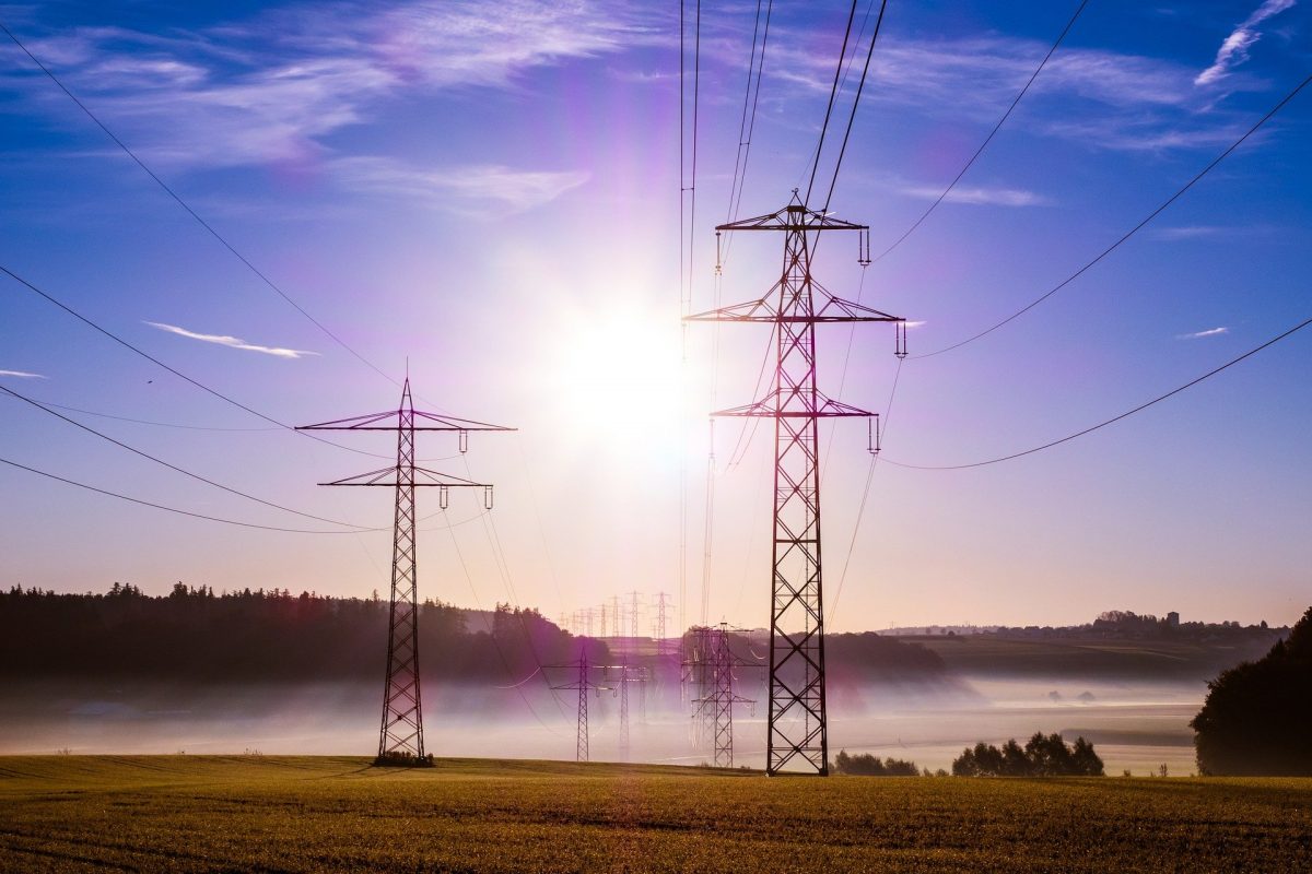 Comisiones del Senado aprueban sin cambios dictamen de Ley de Industria Eléctrica - GR